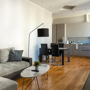  Appartamento 5 Min Duomo Luxury In Brera Design District